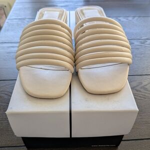 Dolce Vita Women's Hazil Slide Sandals